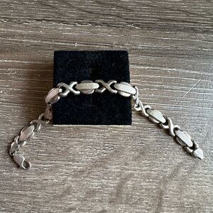 Elegant Silver Women's Bracelet textured stamped 929 Star Gold lightweight 7